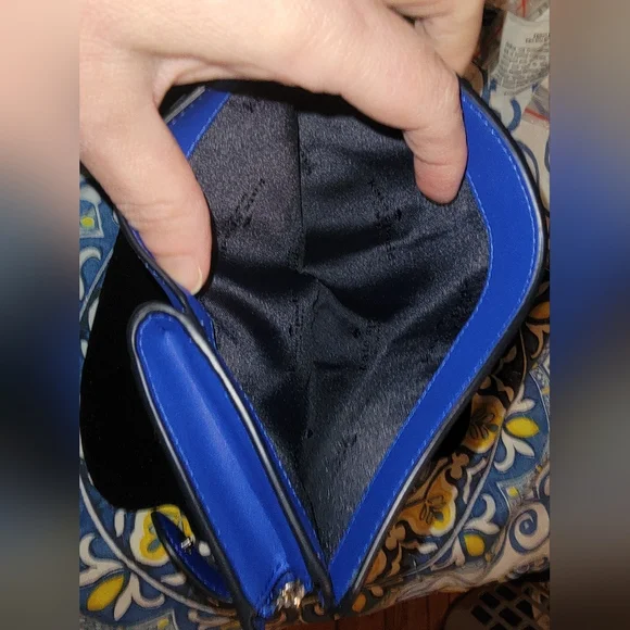 Kate Spade Wallet - Picture 4 of 13